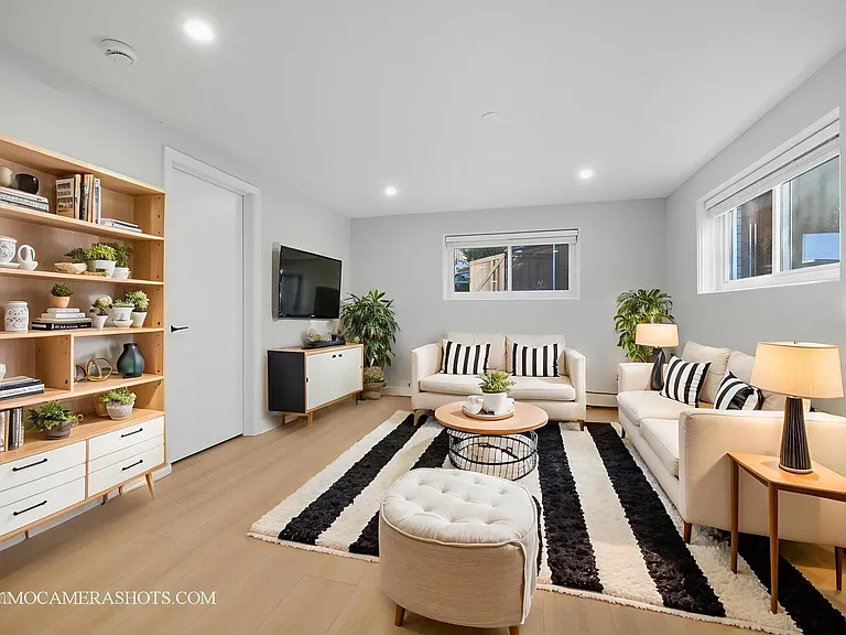 143 Ann St #1S — Photo 4