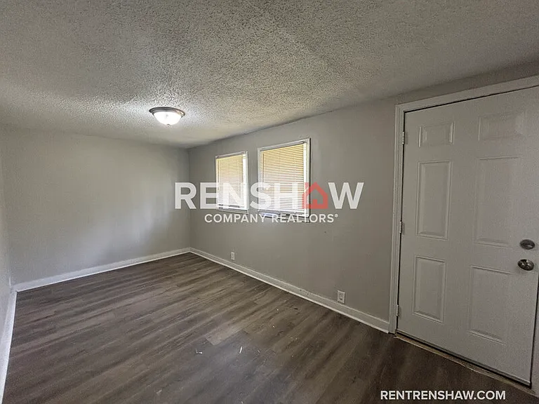 3076 Harvester Ln E — Photo 16