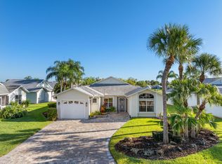 532 Paurotis Ln, Fort Pierce, FL 34982