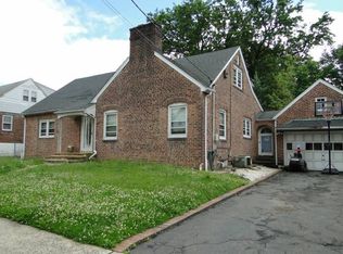 534 5th Ave, Lyndhurst, NJ 07071