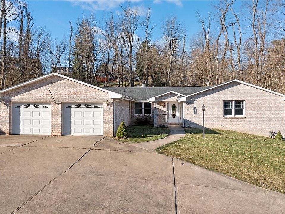 1st image of 138 Longvue Dr
