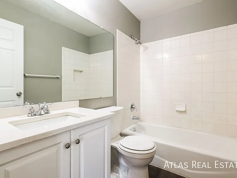 11194 Forest Ave — Photo 11