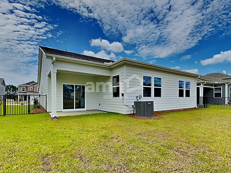 534 Plumeria Ln — Photo 25