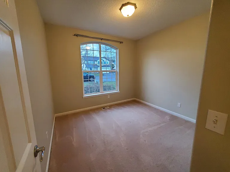 1203 NE 161st Ct — Photo 8