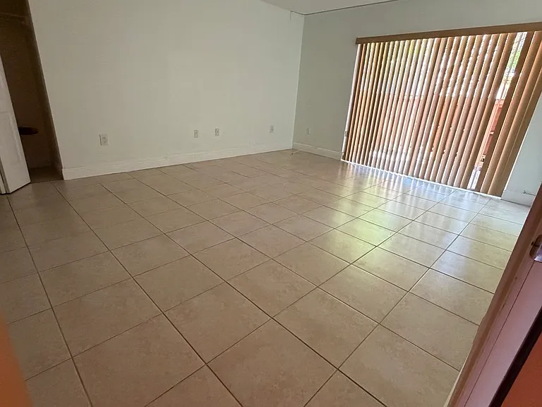 7101 Miami Lakes Dr #Q11 — Photo 3