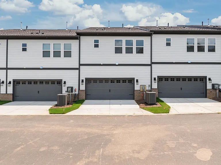 204 Silver Fleet Dr — Photo 39