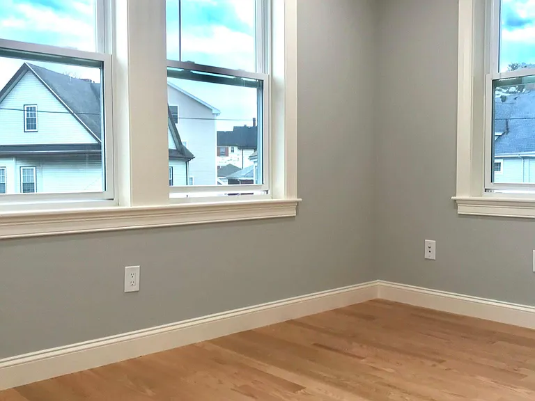 16 Grove St #3 — Photo 7