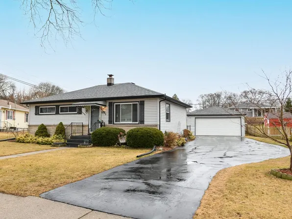 1533 North Bel Ayr DRIVE, Waukesha, WI 53188