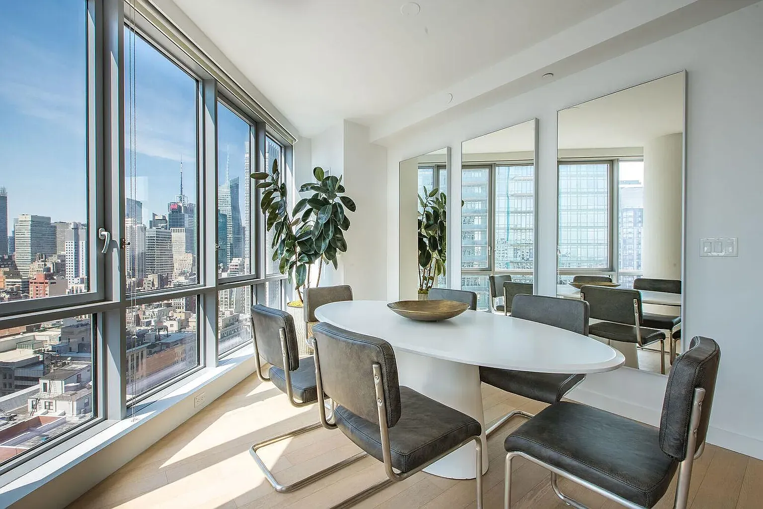 160 Madison Avenue — Photo 3