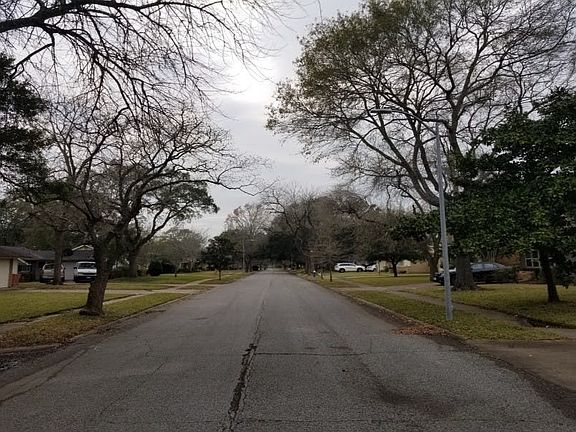 5th image of 5507 Arboles Dr
