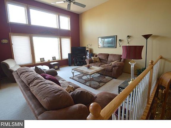 5th image of 22513 Evergreen Cir