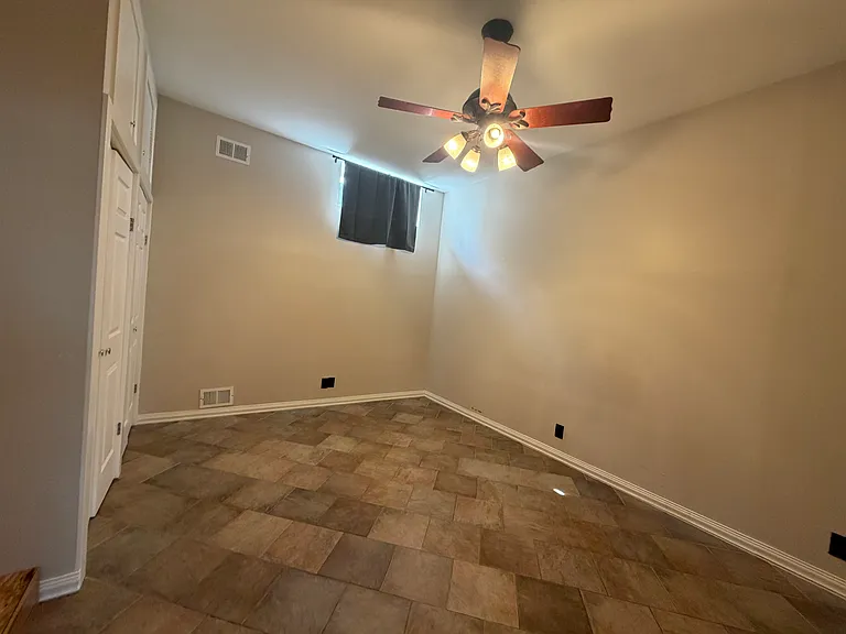 329 George St #BASEMENT — Photo 9
