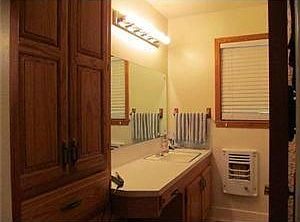 4th image of 1222 Oden St