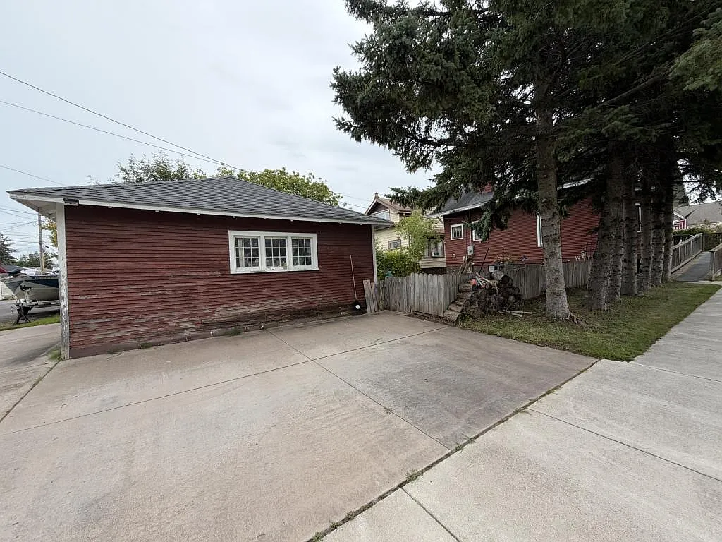 1223 north 17th — Photo 3