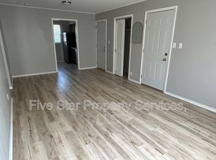 629 W Washington St APT 2, Springfield, IL 62702