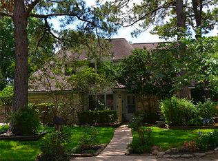 6703 Greenvale Ln, Houston, TX 77066