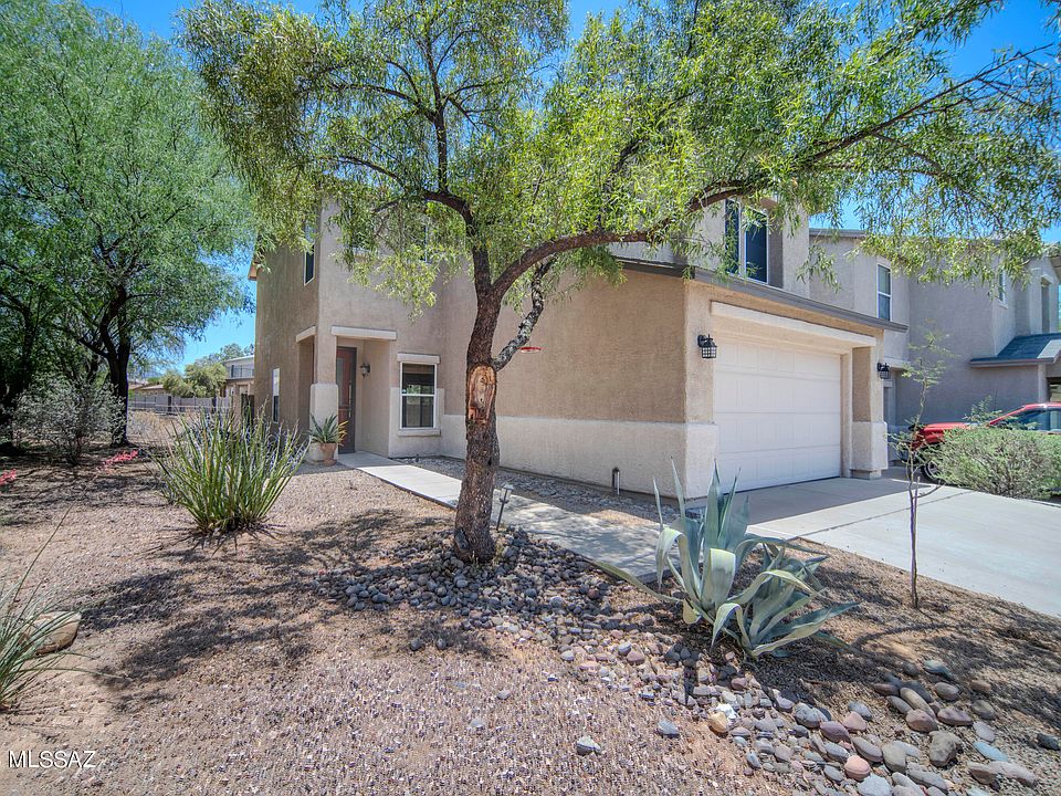 1st image of 8470 N Avenida De La Bellota