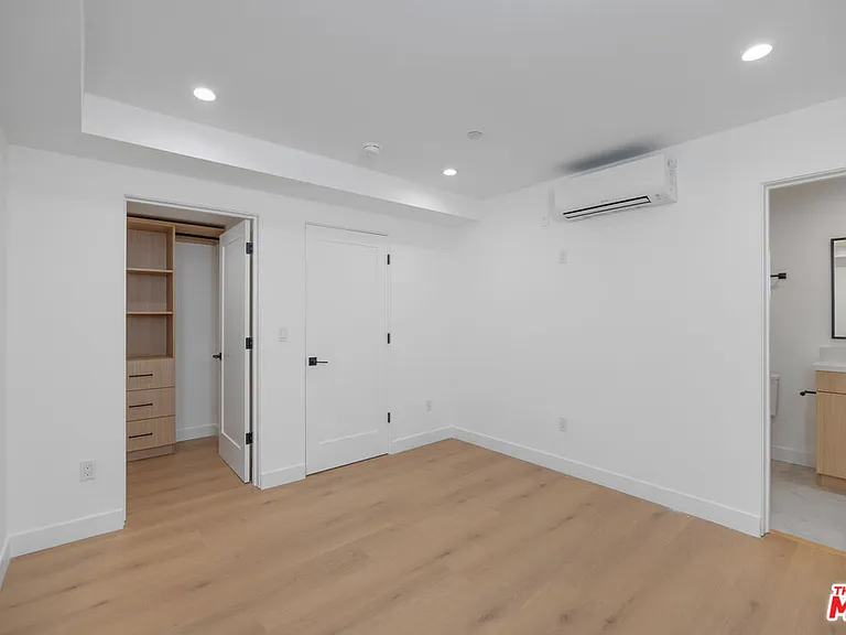 1332 Mohawk St #1/2 — Photo 12