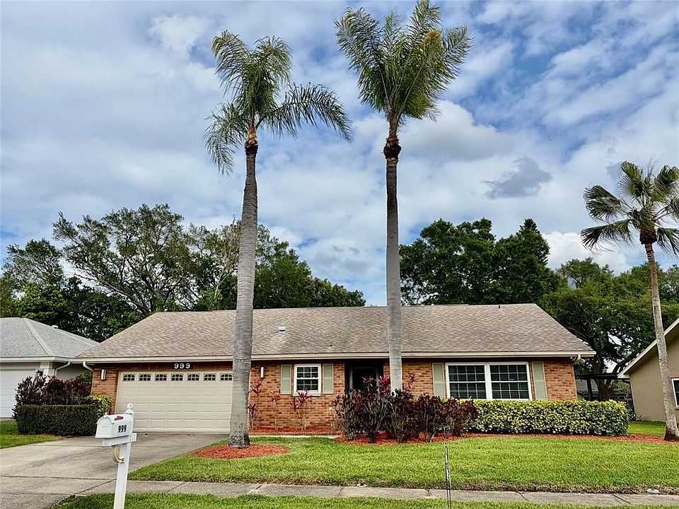 1st image of 999 GILLESPIE DRIVE
