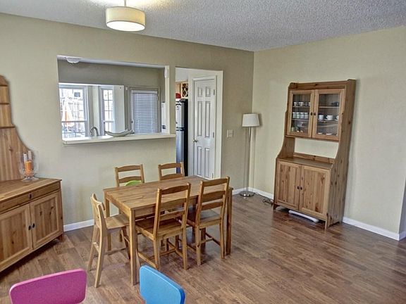 Formal Dining