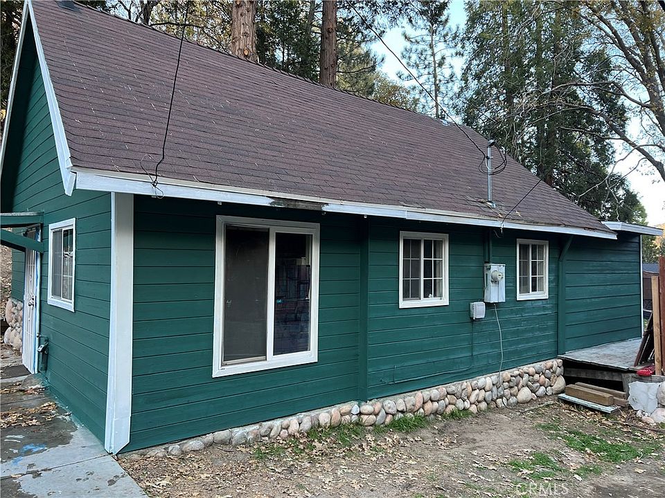 1st image of 29228 Hook Creek Rd