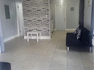 401 NW 43rd Ct #2, Fort Lauderdale, FL 33309