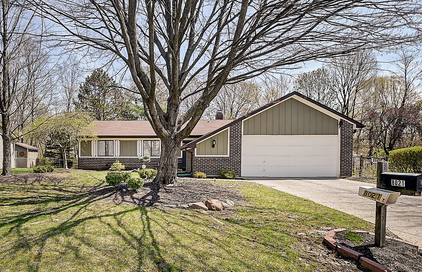 8021 Clayburn Ct photo 1