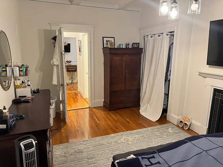 138 Fuller St #2 — Photo 6