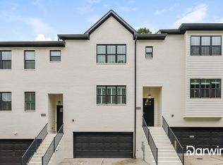 8009 Linfield Way, Sandy Springs, GA 30350