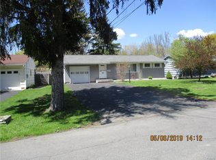 208 Inwood Dr, Syracuse, NY 13219