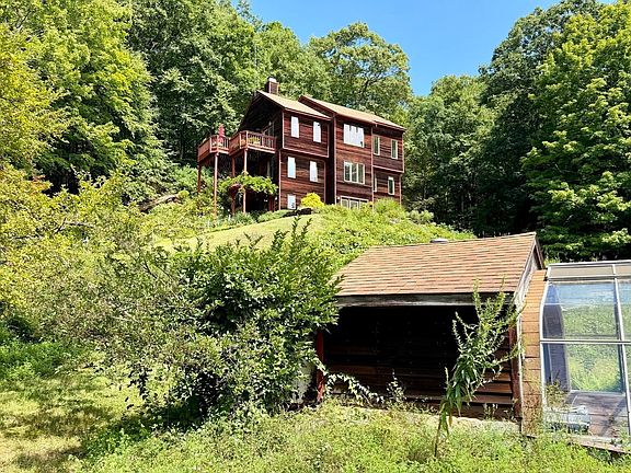 4th image of 247 Montague Rd