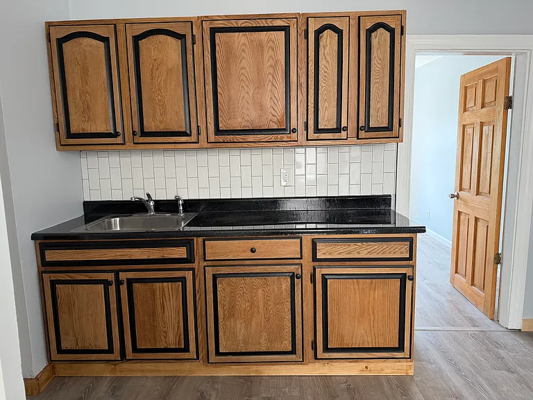 159 Elm St #2 — Photo 5