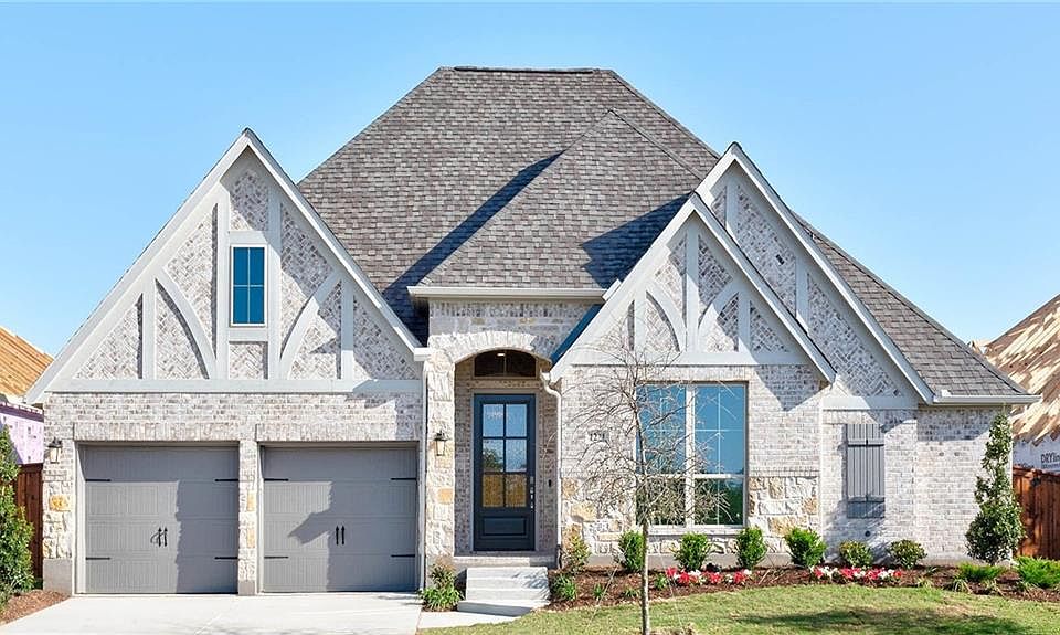 1st image of 1221 Bridle Path Dr