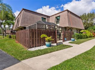2571 NW 99th Ave, Coral Springs, FL 33065
