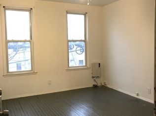 508 Grandview Ave APT 2L, Ridgewood, NY 11385