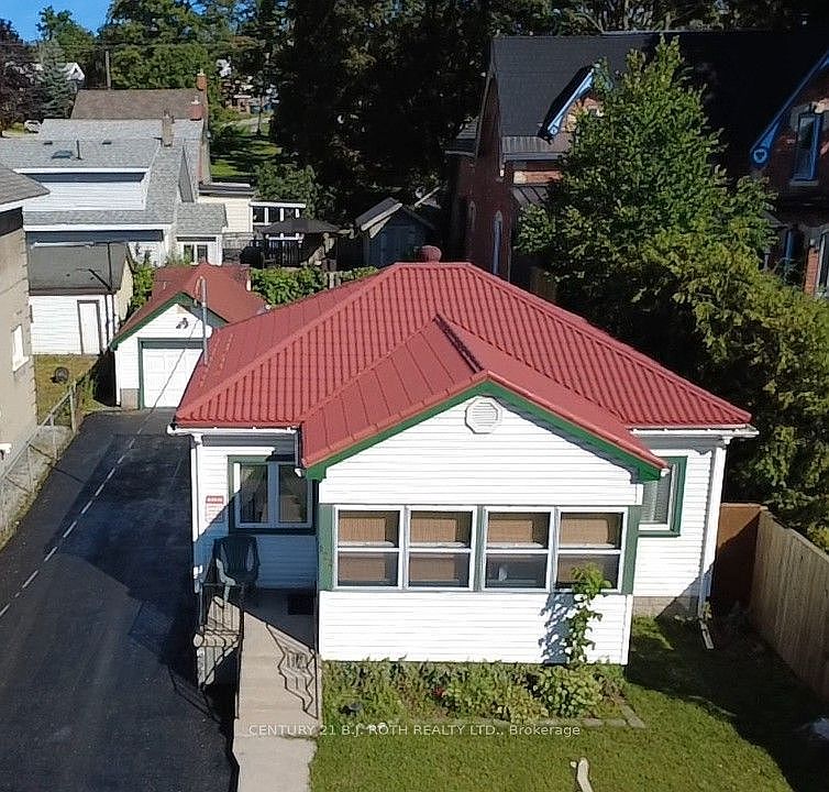 1st image of 124 Mary St