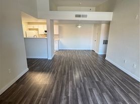 7885 W Flamingo Rd, Las Vegas, NV