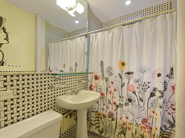 37-20 81st Street image 3 of 5