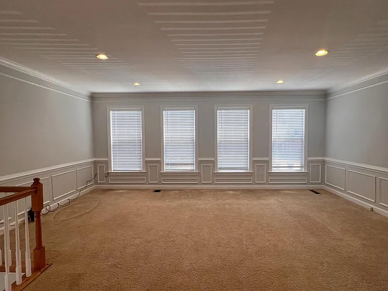 8234 Glade Bank Dr — Photo 5