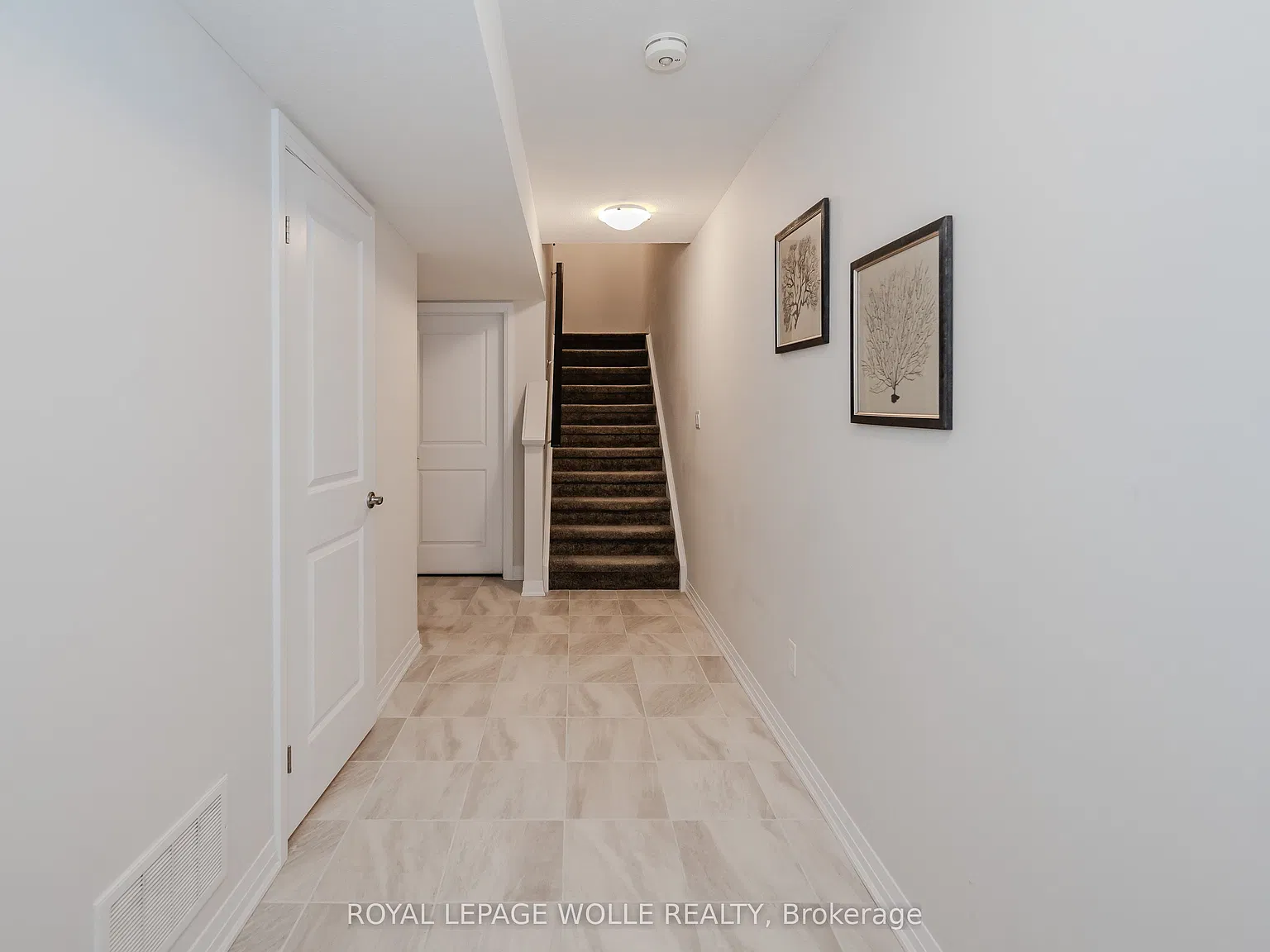 2 bed, $2,350 — Photo 4