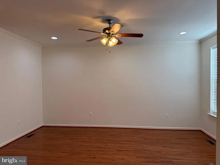 25646 Pleasant Valley Rd — Photo 10