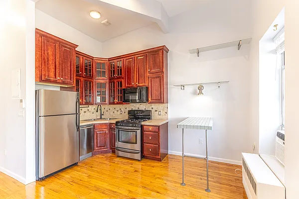 Rented by Keller Williams Realty Empire | media 2