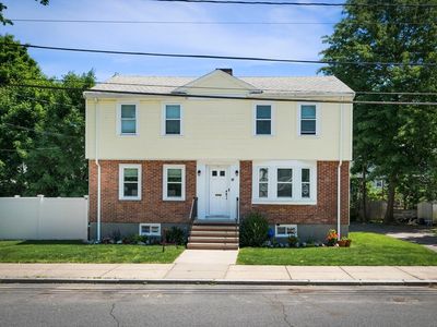 42 Paragon Rd #1, Boston, MA, 02132