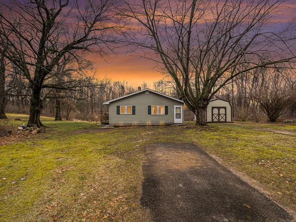 13400 R Dr N, Battle Creek, MI 49014