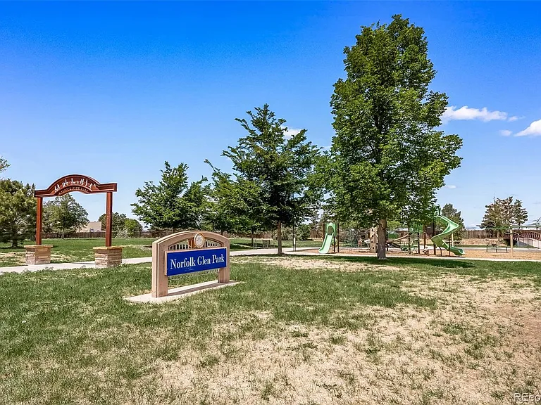 15989 E 18th Pl — Photo 43