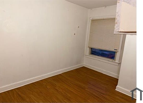 5th image of 1651 E Livingston Ave #2