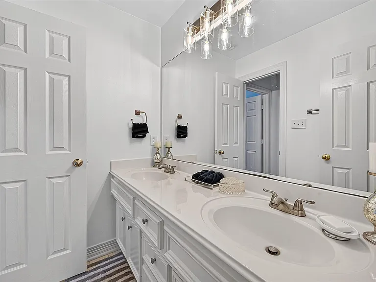 22115 Mission Hills Ln — Photo 30