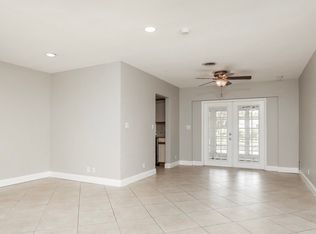 6112 NW 18th Ct, Pompano Beach, FL 33063