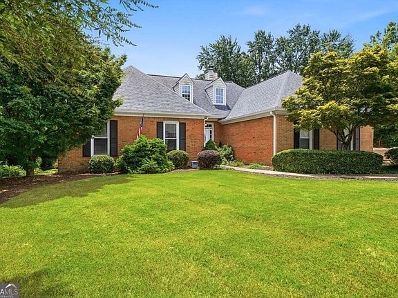 2nd image of 4346 Collingham Trce NE