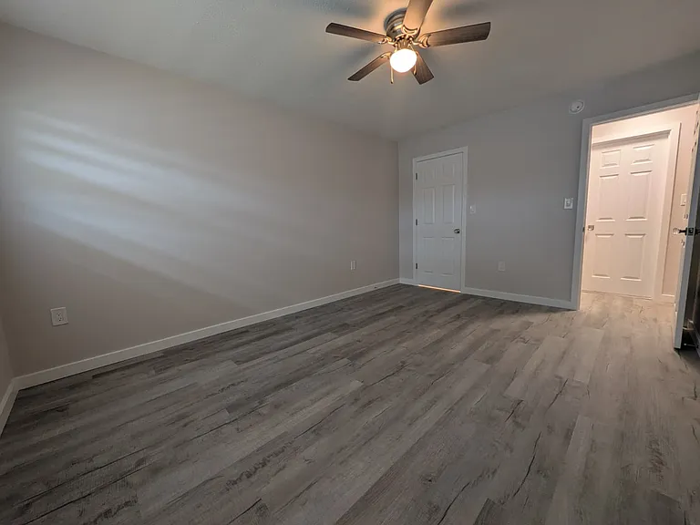 5860 38th Ave N #34 — Photo 36